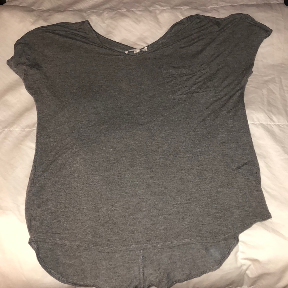 Tee shirt